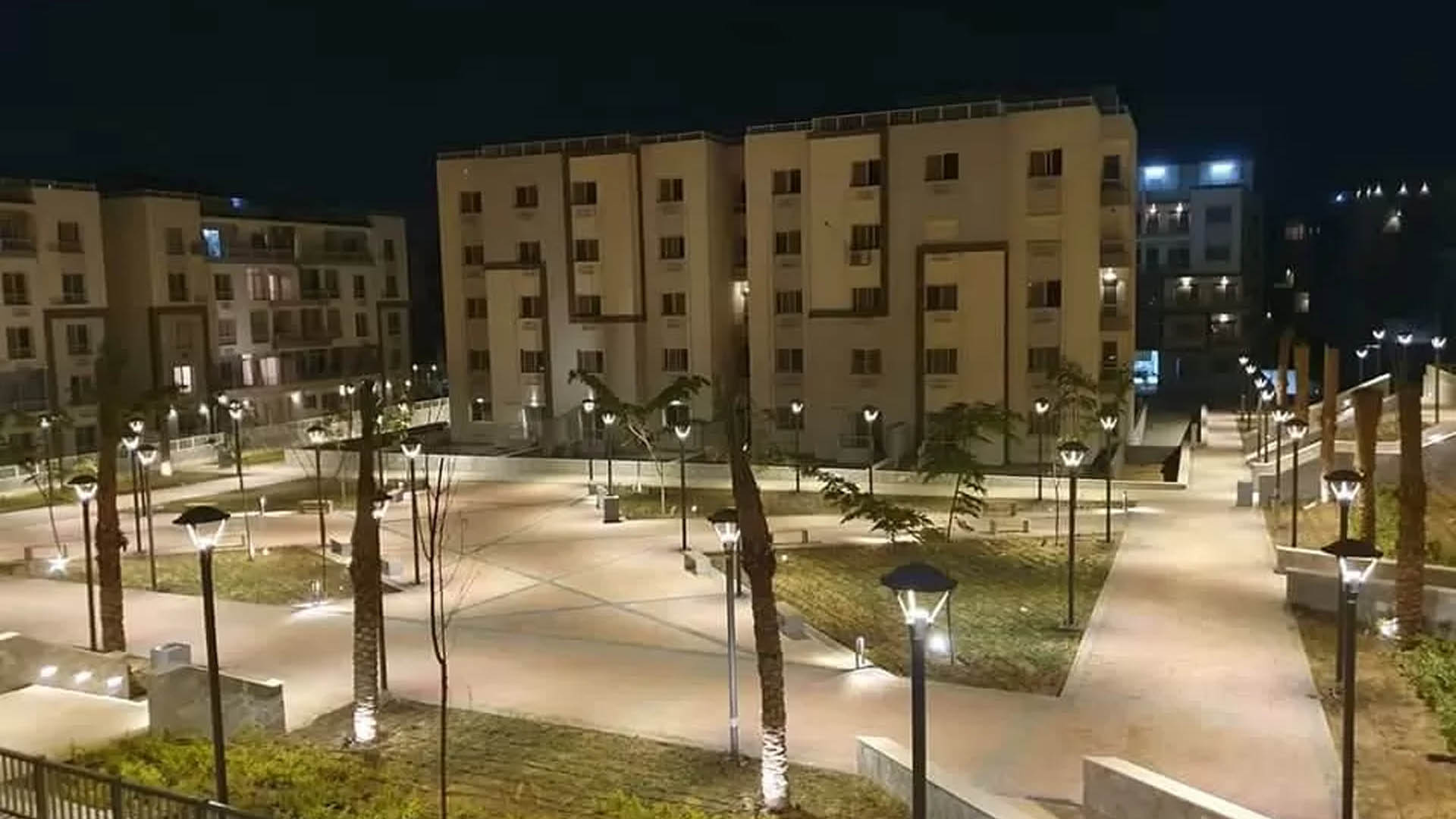 Untitled-1_0000_Layer 12